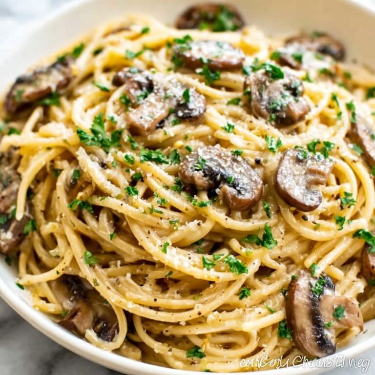 Creamy Vegetarian Mushroom Carbonara Recipe